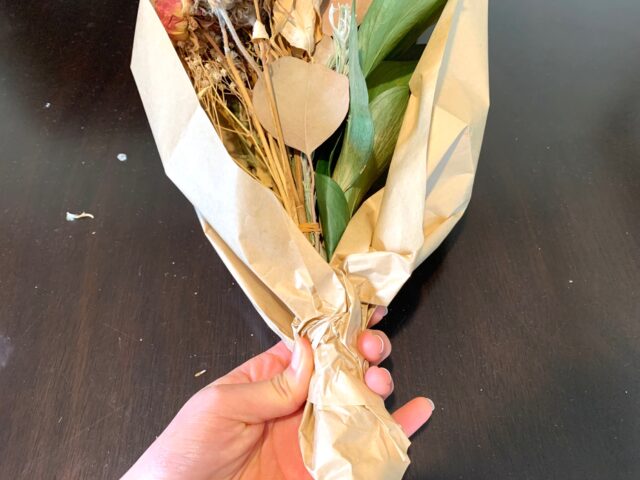 dry flowers with folding paper 2